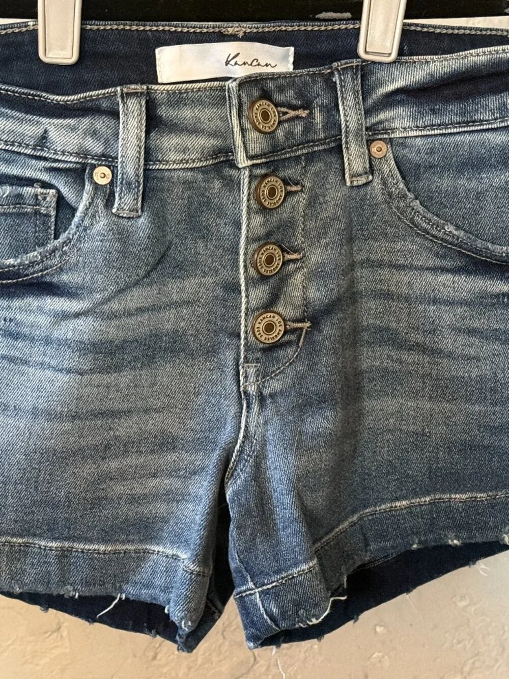 KanCan Women's Small blue distressed button up jean shorts